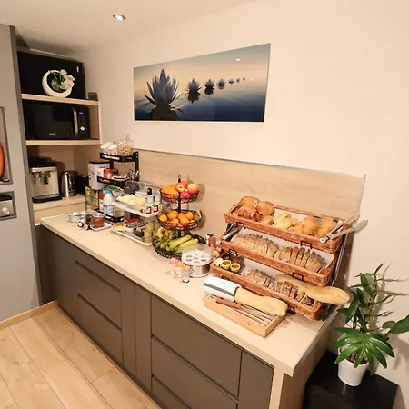 Le Lotus Blanc Guest house Albertville